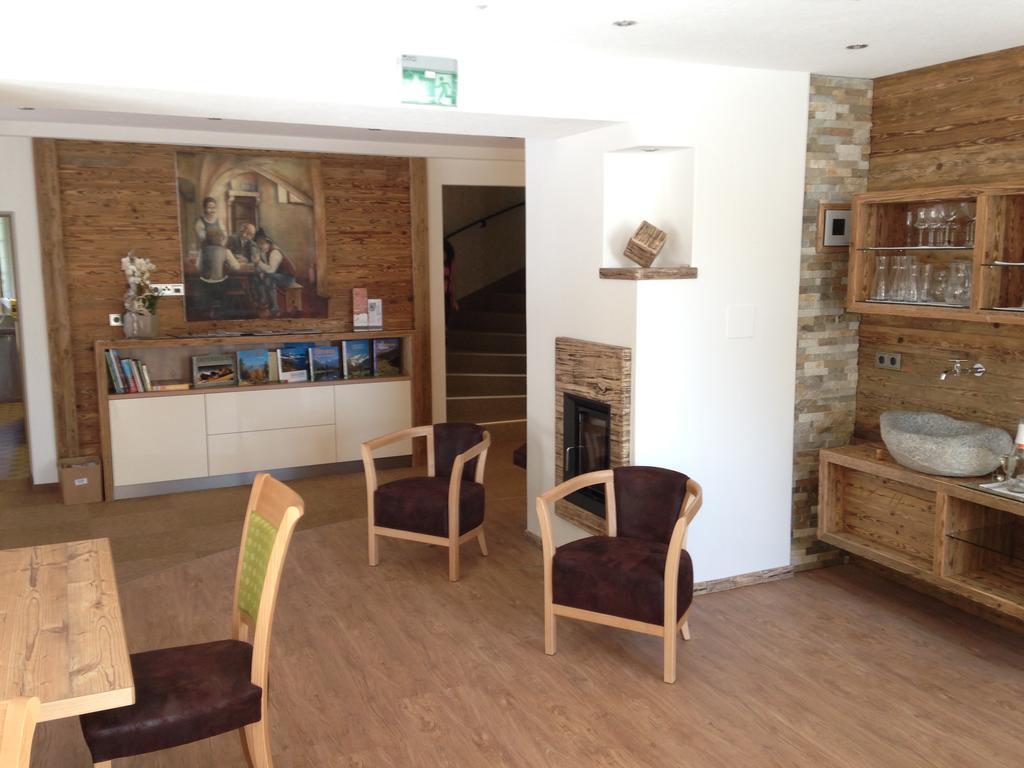 Hotel Garni Gruenmoos Sankt Jakob in Defereggen Extérieur photo