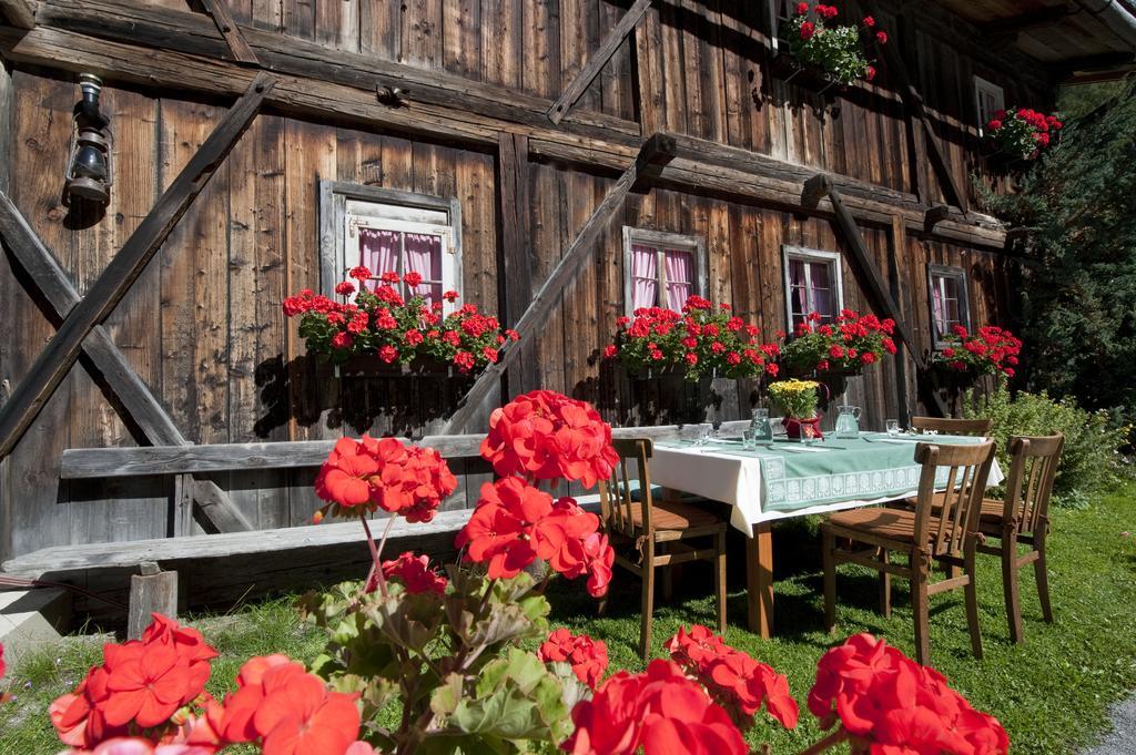 Hotel Garni Gruenmoos Sankt Jakob in Defereggen Extérieur photo