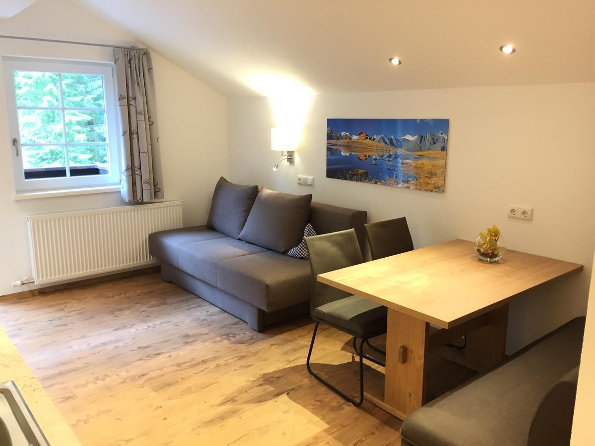 Hotel Garni Gruenmoos Sankt Jakob in Defereggen Extérieur photo